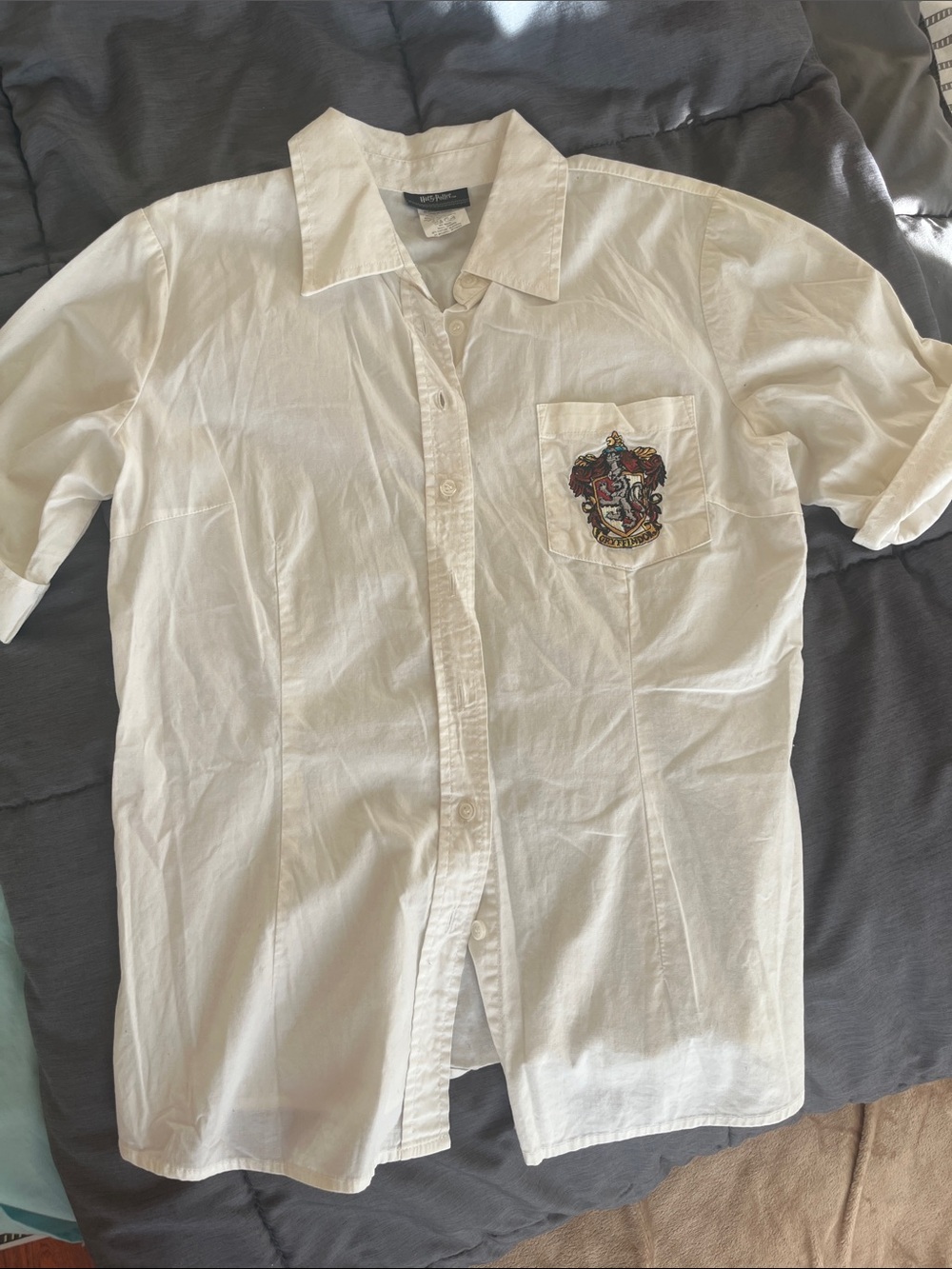 White Casual Button-Down Shirt with Gryffindor Embroidered Crest